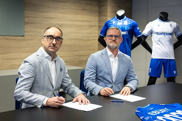 Ebury staje się oficjalnym partnerem fintechowym Lecha Poznań w 10-lecie działalności firmy w Polsce