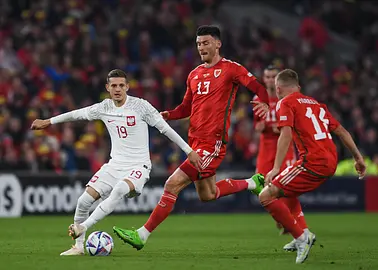 Sebastian Szymański niedługo w Premier League? Tottenham kolejnym zainteresowanym