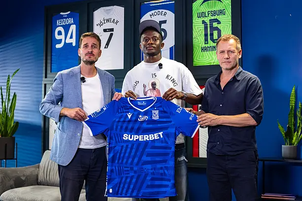 Lech Poznań wzmacnia atak: Yannick Agnero podpisuje kontrakt