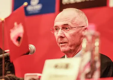 Sven-Goran Eriksson poprowadzi Liverpool